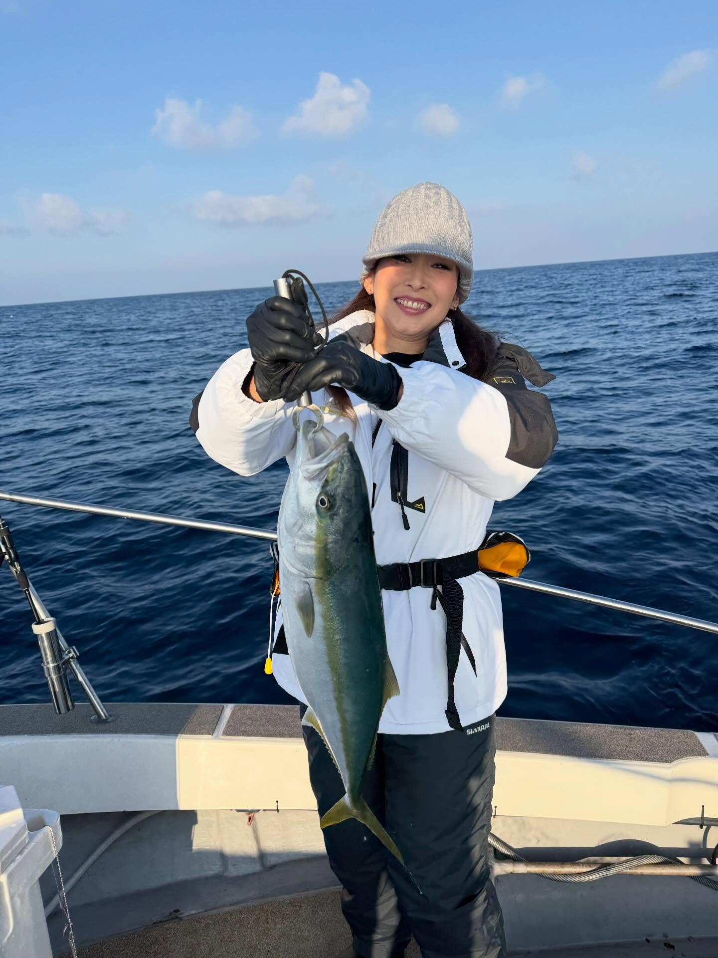 ２月１５日ジギング便朝からルンルンで勝本へ！朝イチからバタバタと連発サイズは出ませんでしたが青物15本ぐらい獲れて満足釣行でした🏻またお待ちしてます#遊漁船#遊漁船DAIYA#福岡#釣り好きと繋がりたい