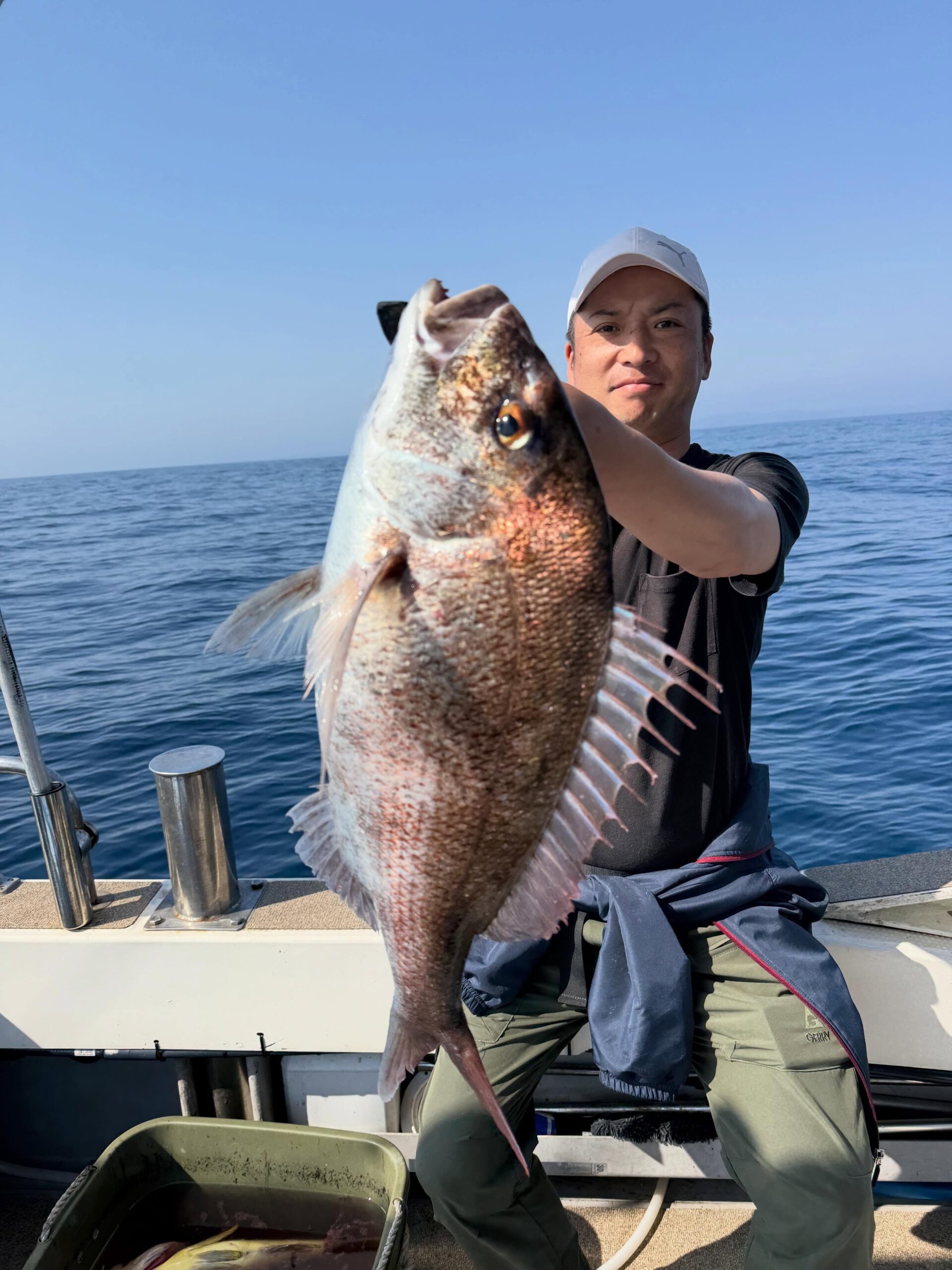 5月16日　タイラバ便いつもの場所へ〜初心者の方も居る中、根魚を始めタイも60アップ️渋い中最後まで頑張って頂きましたが中々良い鯛に出会えず🥶納竿となりましたタイラバダービー開催中4月〜5月末までの2ヶ月間❣️大鯛釣った方上位3位に素敵なプレゼントをご用意しております5月ラストもう少し🏻是非価値ある1匹を仕留めにいきませんか？#遊漁船#遊漁船DAIYA#イカメタル#タイラバ