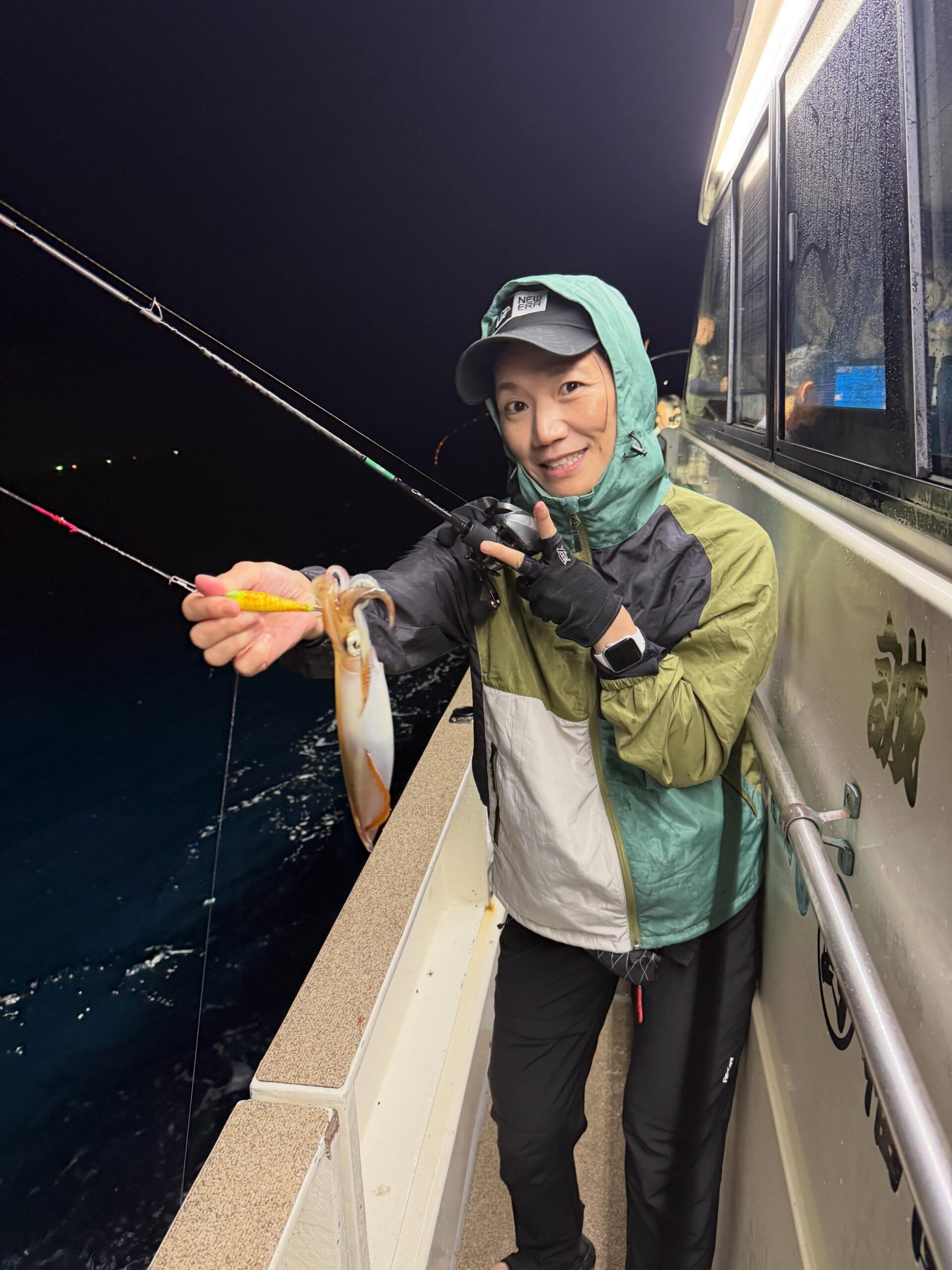 6月12日　夜焚き🦑若干の時化でしたが出船🫡思った以上に波が🥶かなりしにくい中、先頭の方がコンスタントに釣る釣る🏻マジでお見事でした！アタリがわかりにくい中、頑張って頂きありがとうございましたまたお会い出来る日をお待ちしております♪